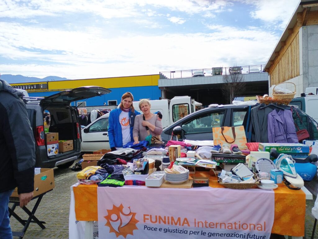 Funima International – mercatino delle pulci Vives (BZ)
