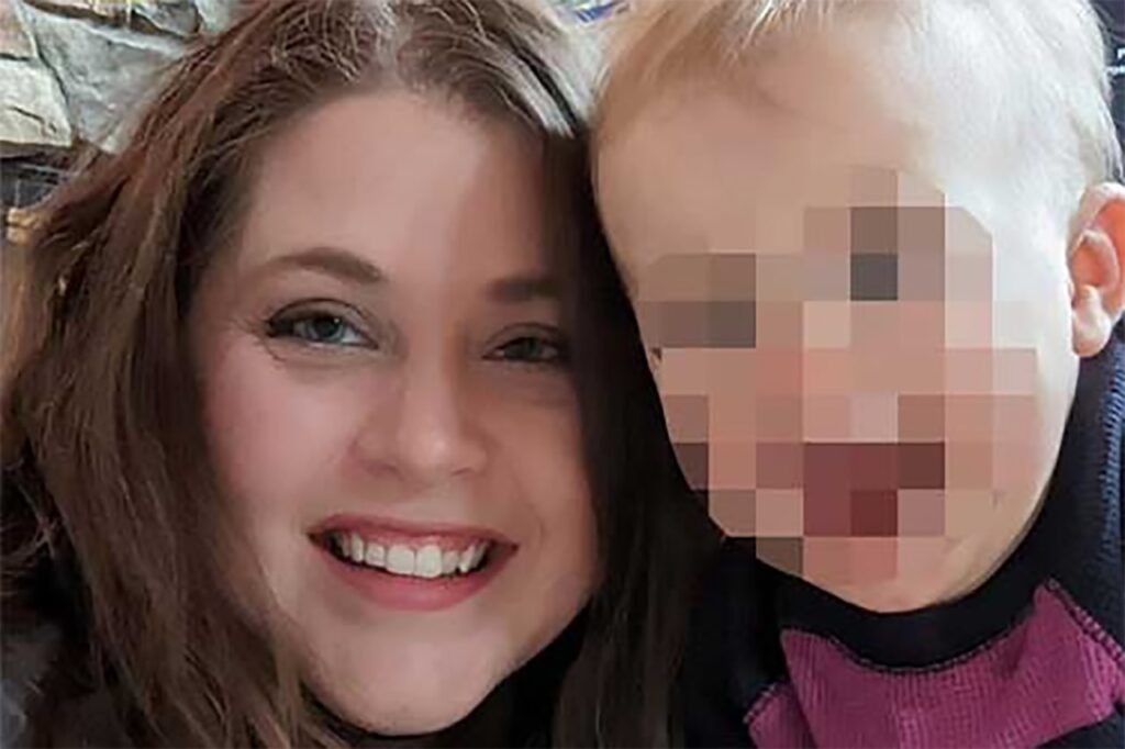 Bambino di 2 anni uccide la madre. L’umanità vuole estinguersi?