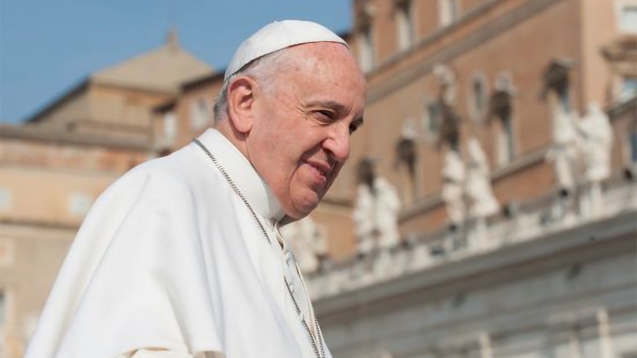 Il messaggio di Papa Francesco contro la guerra: “L’umanità ha preferito Caino ad Abele”