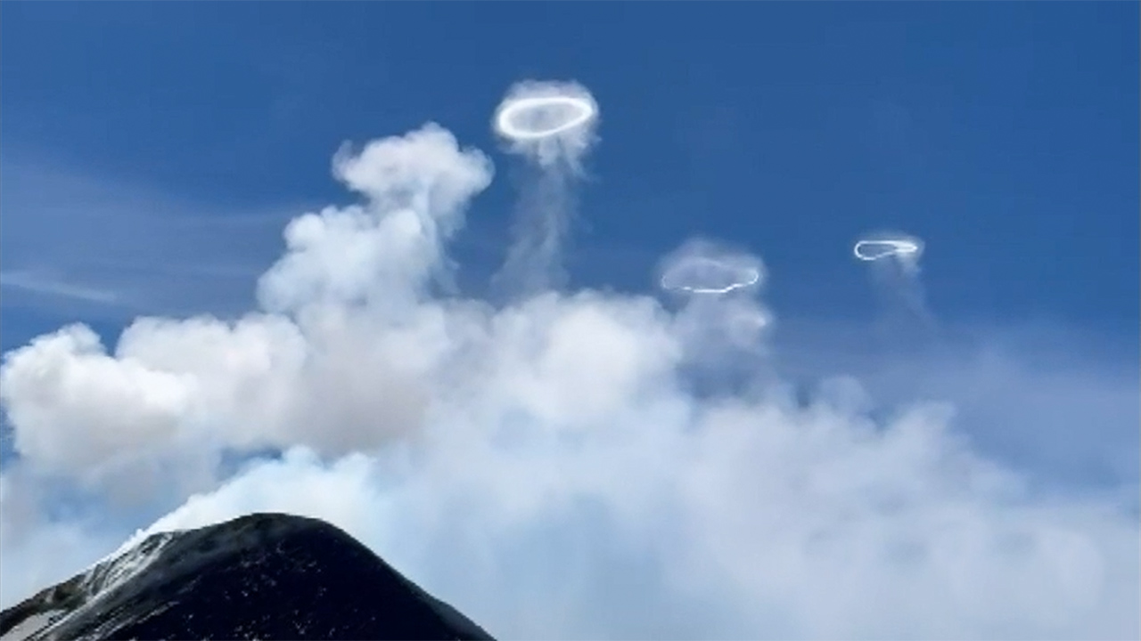 Il vegliardo solare del vulcano Etna
