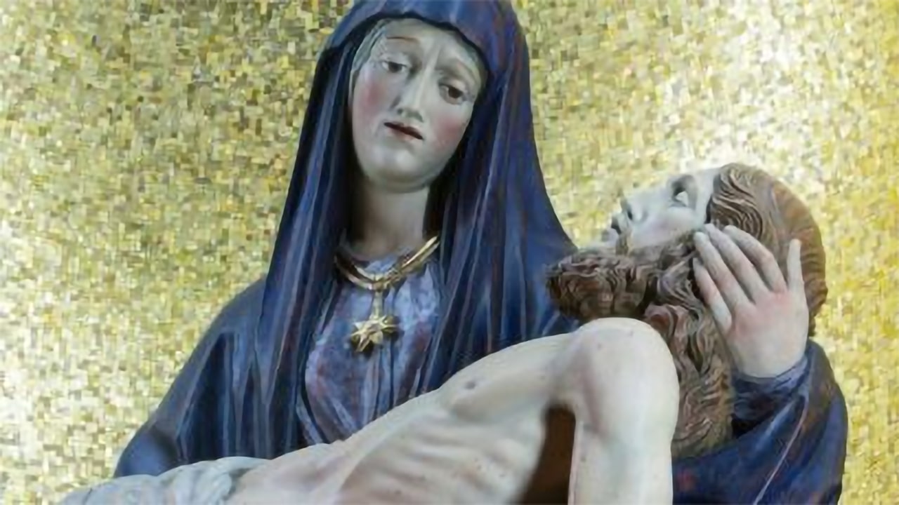 La Madre Divina e la stella a 7 punte