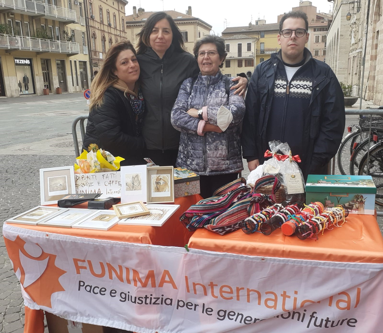 Funima International – banchetto Auditorium Piazza Sant’Angelo Bastia Umbra (PG)