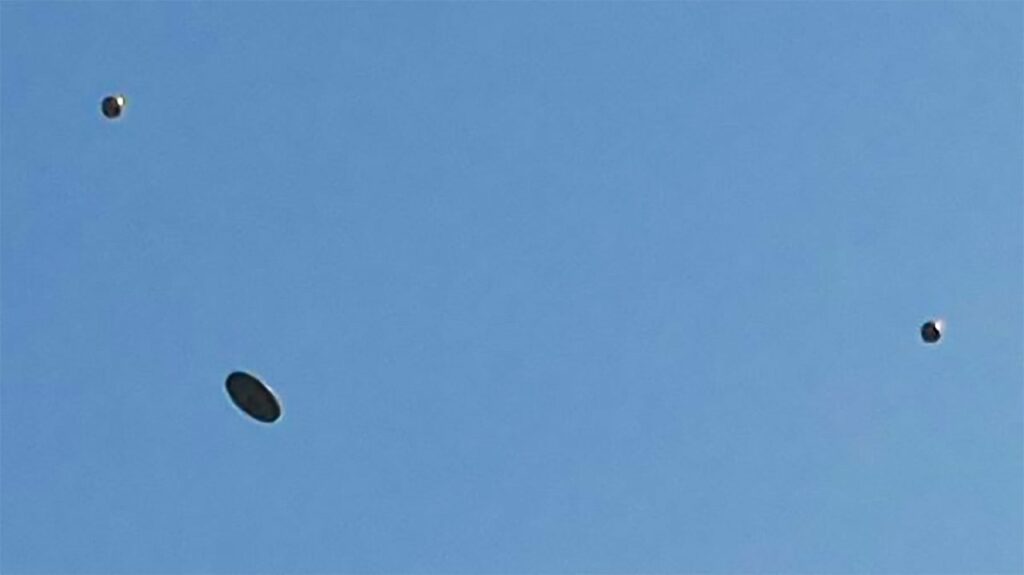UFO: le sonde telemetriche extraterrestri sorvegliano il pianeta Terra